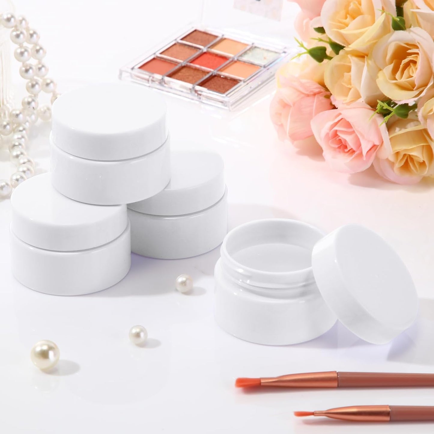 Patelai 4 Pieces Round Wide-mouth Leak Proof Plastic Container Jars with Lids for Travel Storage Makeup Beauty Products Face Creams Oils Salves Ointments DIY Making(1 Ounce,Pure White)