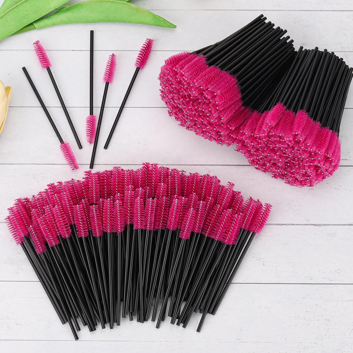 BTYMS 500 Pieces Disposable Mascara Wands Eyelash Brush Brow Brushes Applicators Lash Spoolies for Eye Lash Extension - Rose Pink
