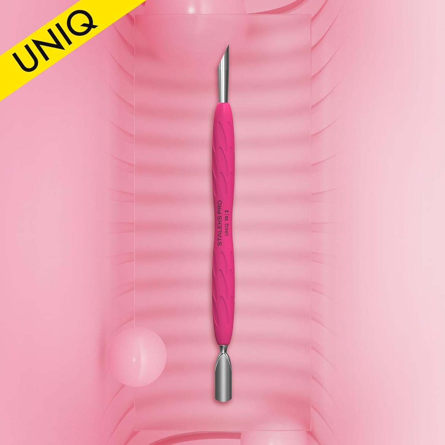 Staleks Manicure pusher Gummy with silicone handle UNIQ 10 TYPE 2 – Stainless Steel – Professional Cuticle Tool (rounded narrow and beveled pusher)