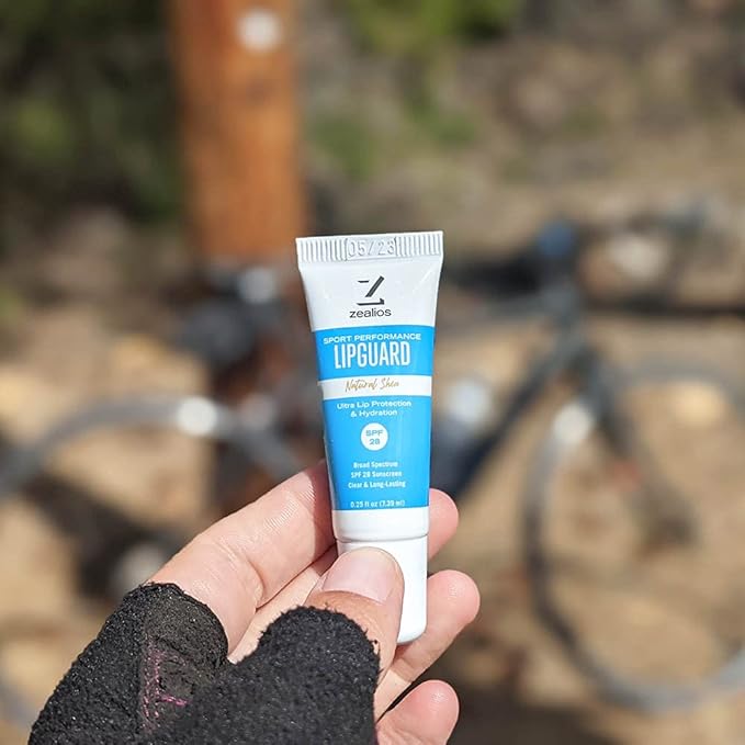 Zealios LipGuard - SPF 28 - UVA/UVB Sunscreen Protection & Repair Chapped Lips - Broad Spectrum Protection Lip Balm - Sensitive Skin Safe - Paraben Free Coconut Jojoba Oils Lip Applicator - Pack of 3