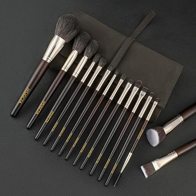Professional makeup brush set with makeup bag. Includes Brushes for Contouring, Highlighting, Eyeshadow, Foundation & More. 15 Pcs Wool makeup brush