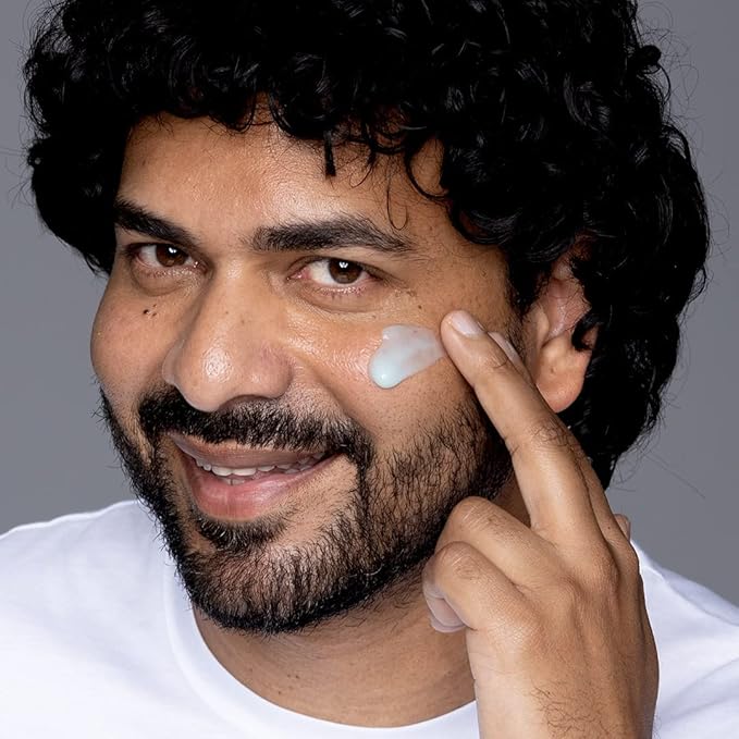 Shakeup - 4-Piece Mens Oil Control Skincare Gift Set, Oily & Acne Skin, Clay Face Wash, Clarifying Toner, Matte-Effect Moisturiser, Plus Wash Bag