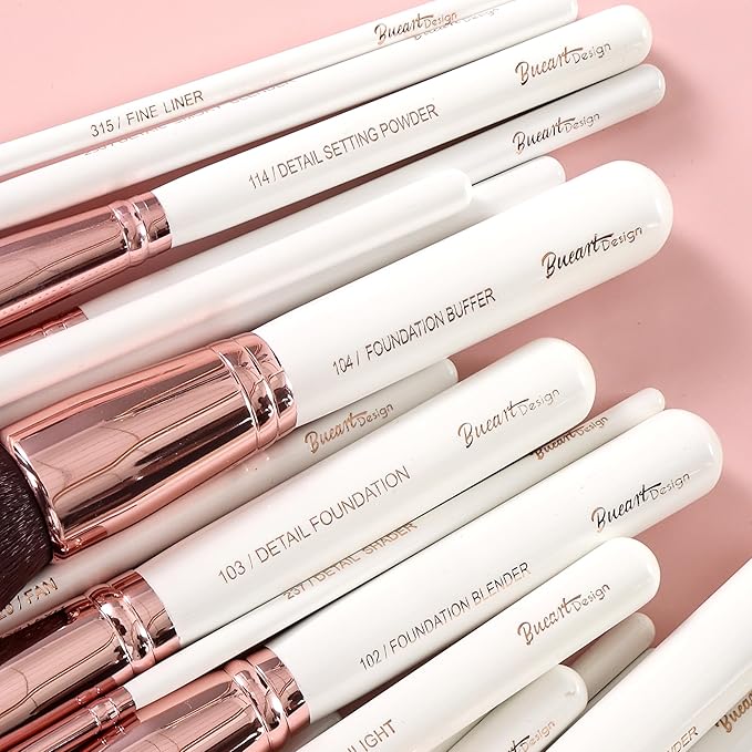 Pro makeup Artist Brushes Set 32Pcs Luxury Goat Hair Horse hair Makeup Brush Set eye and face brushes for every possibility By Bueart Design (Pearl White)