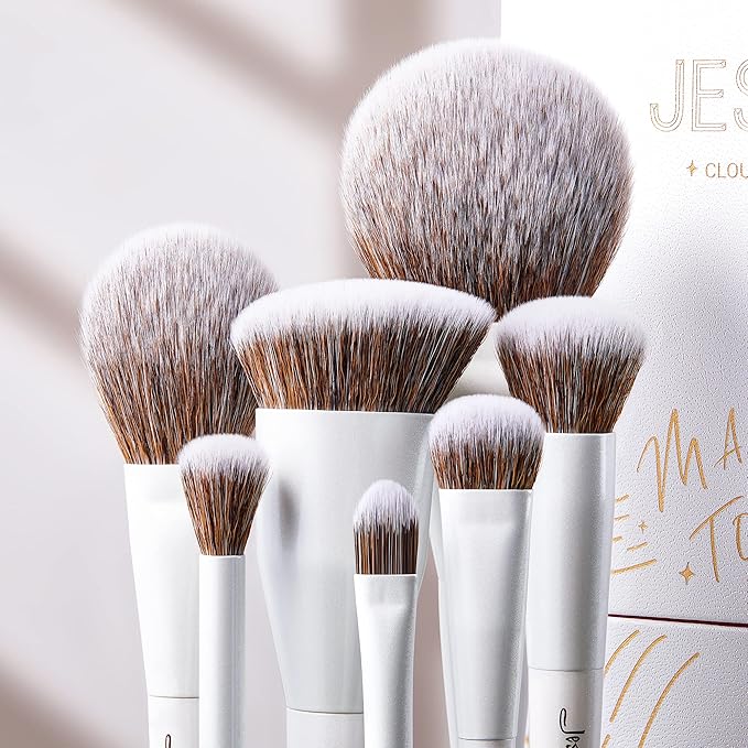 Jessup Makeup Brushes Set 14pcs Highend Makeup Gift Set for Women Include Foundation Concealer Blush Contour Powder Eye Shadow Brush, Makeup Sponge, Makeup Brush Cleaner and Towel, Pearl White T333