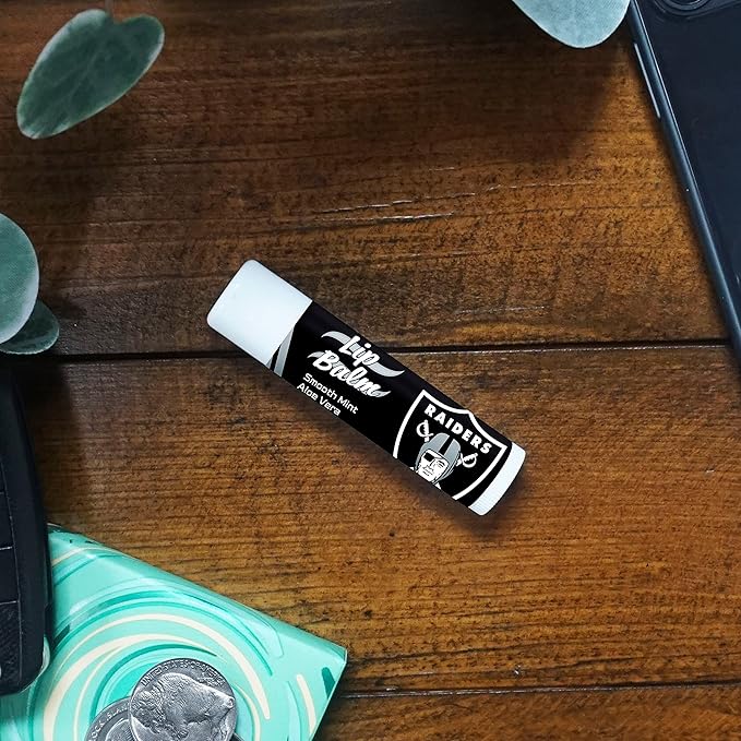 FANMATS 34683 Las Vegas Raiders Smooth Mint SPF 15 Lip Balm